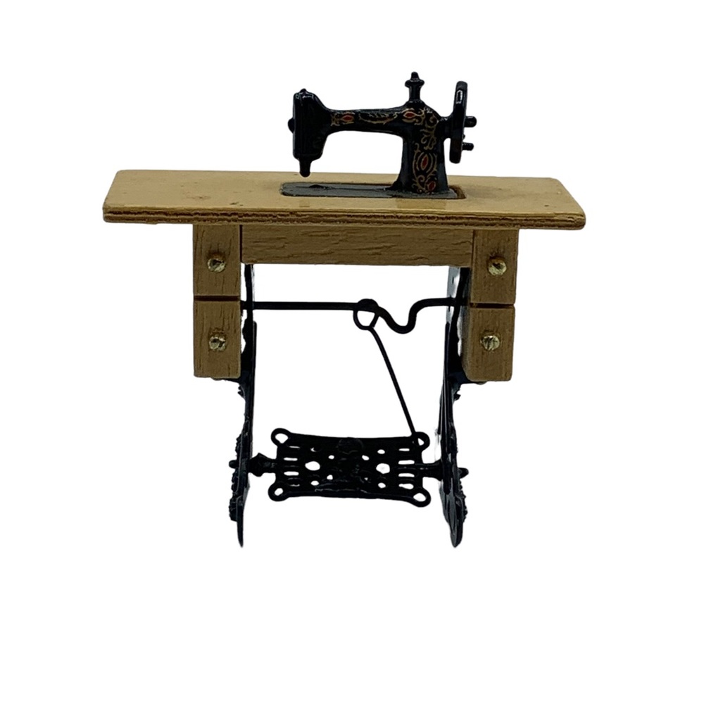 Mini Sewing Machine Table 3 x 3 Inches New Dollhouse Furniture